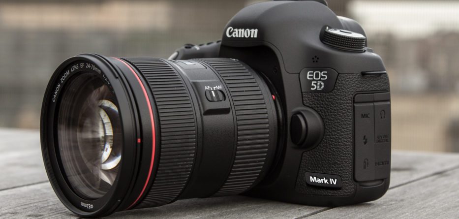 Canon EOS 7D Digital SLR